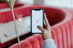 Atlanta Lyft accident attorneys at Munley Law offer free consultations